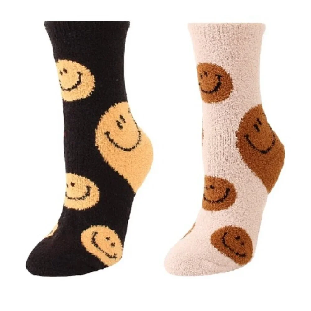Zenana Smiley Face Plush Socks OS Beige Cotton Blend Cozy Lounge NWT